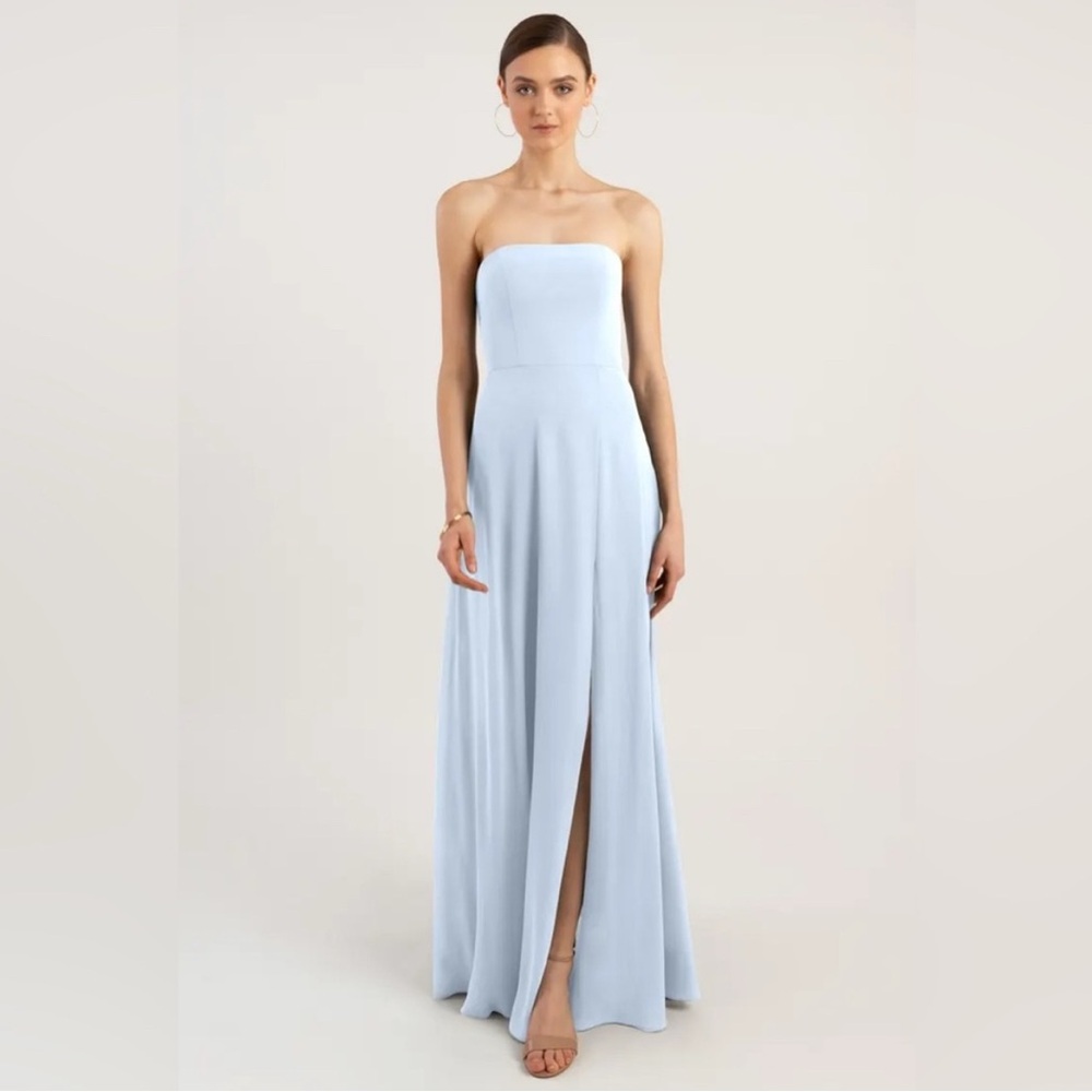 NEW WITH TAGS JENNY YOO Essie Gown